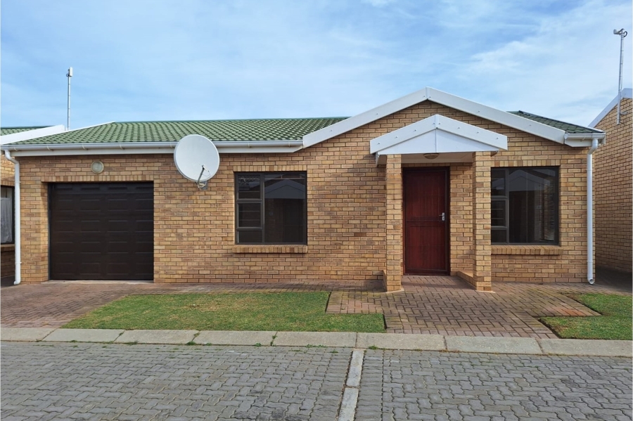 2 Bedroom Property for Sale in C Place Eastern Cape